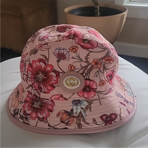 🩷🤍AUTHENTIC GUCCI Floral Pink Bucket Hat - Picture 1 of 3
